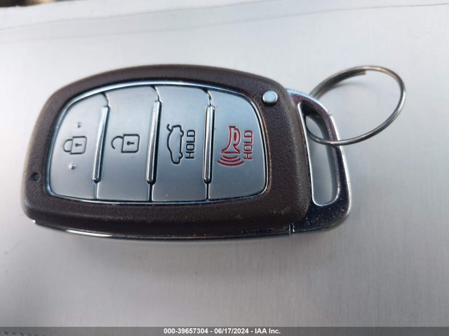 Hyundai Elantra Value Edition 2018 5NPD84LF0JH326788 Image 11