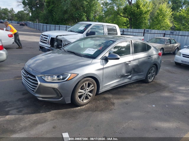 Hyundai Elantra Value Edition 2018 5NPD84LF0JH326788 Image 2
