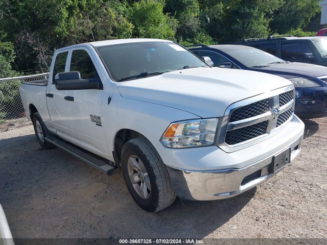 1C6RR6FG7KS643643 RAM 1500 Classic Tradesman Quad Cab 4x2 6'4 Box