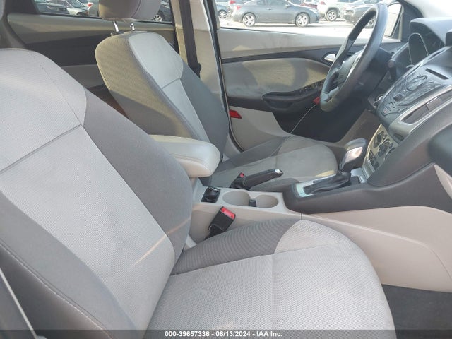 Ford FOCUS SE 2014 1FADP3F23EL263831 Image 5