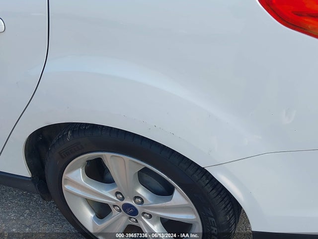 Ford FOCUS SE 2014 1FADP3F23EL263831 Image 6