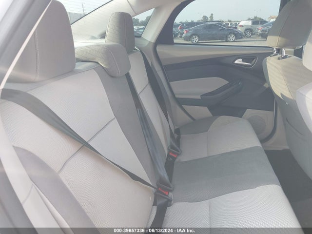 Ford FOCUS SE 2014 1FADP3F23EL263831 Image 8