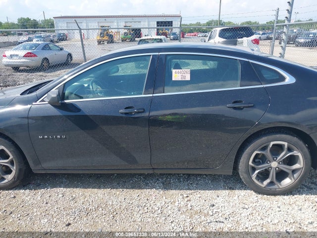 Chevrolet MALIBU RS 2019 1G1ZG5ST3KF189341 Image 14