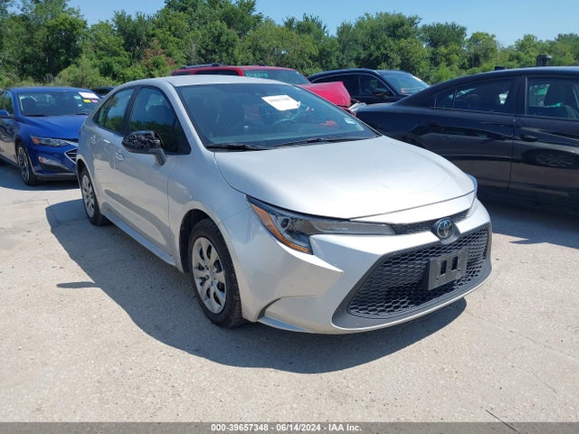 Toyota COROLLA LE 2022 5YFEPMAE0NP368033 главное изображение
