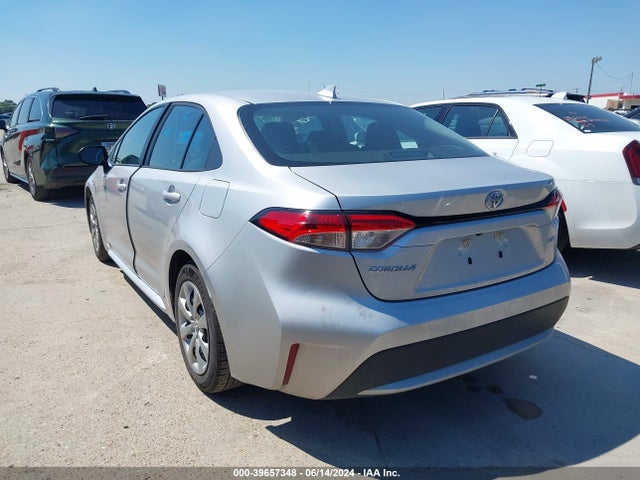 Toyota COROLLA LE 2022 5YFEPMAE0NP368033 Image 3