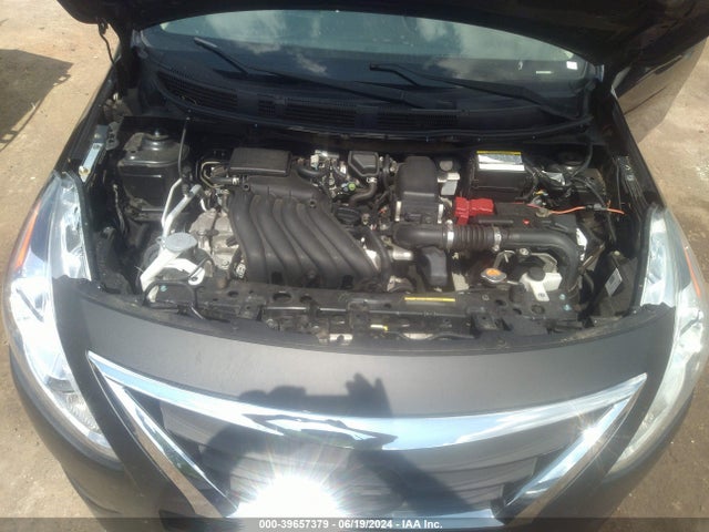 Nissan Versa 1.6 S 2018 3N1CN7AP5JL825820 Image 10