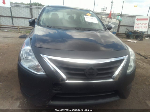 Nissan Versa 1.6 S 2018 3N1CN7AP5JL825820 Image 13