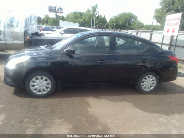Nissan Versa 1.6 S 2018 3N1CN7AP5JL825820 Image 15