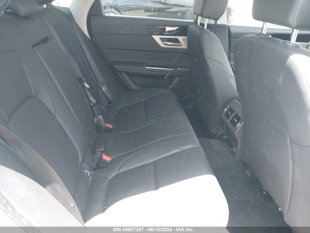 2018 JAGUAR XF SAJBD4FX0JCY56473 Photo 7