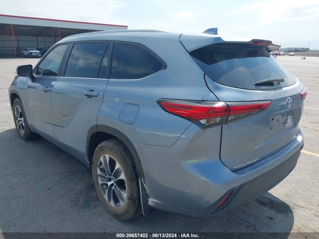 Toyota Highlander Xle 2023 5TDKDRAH4PS027134 Image 3