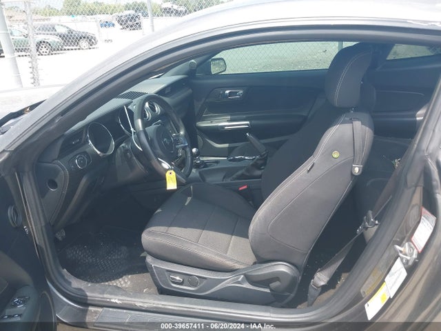 Ford Mustang V6 2016 1FA6P8AM6G5211728 Image 5