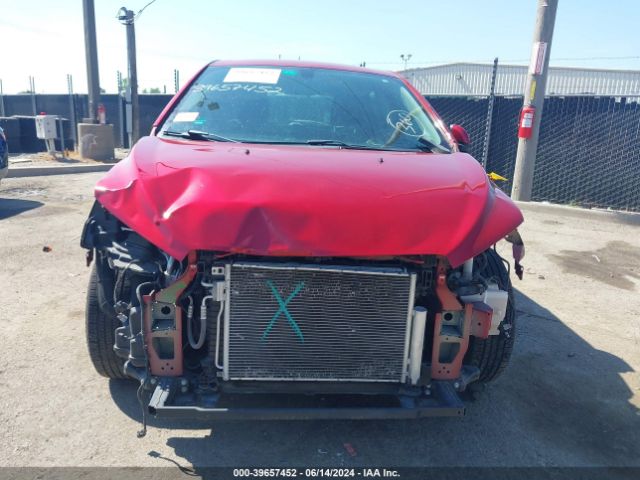 1G1JC6SH0F4220394 Chevrolet Sonic Lt Auto