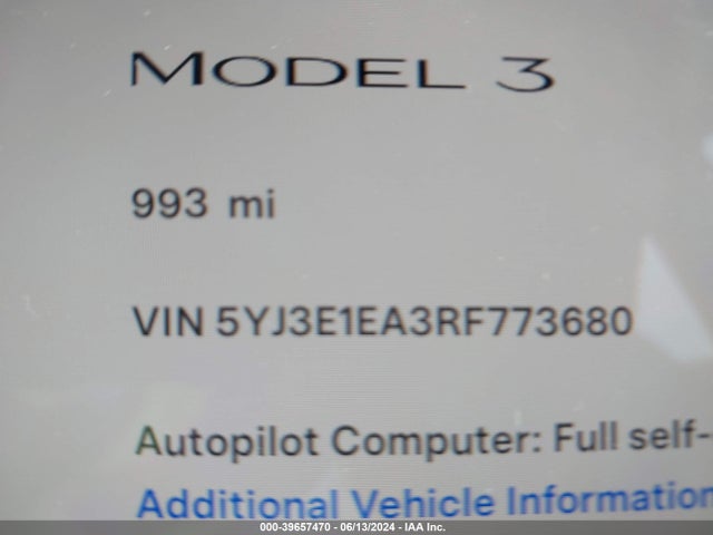 Tesla Model 3 Rear-wheel Drive 2024 5YJ3E1EA3RF773680 Image 12