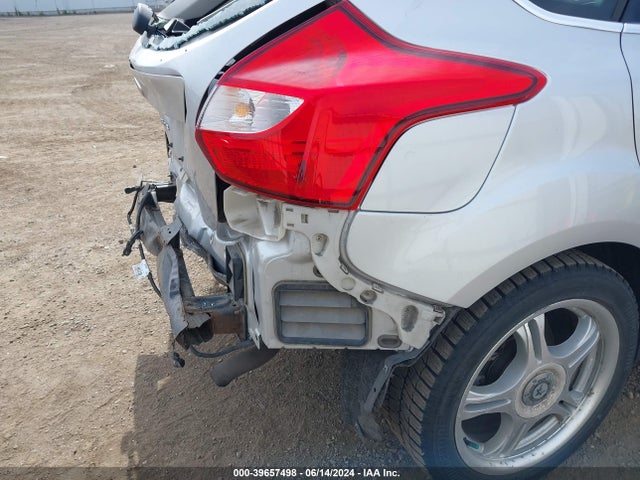 Aukcja sprzedaży 2012 Ford Focus Titanium, vin: 1FAHP3N27CL274296, numer aukcji: 39657498