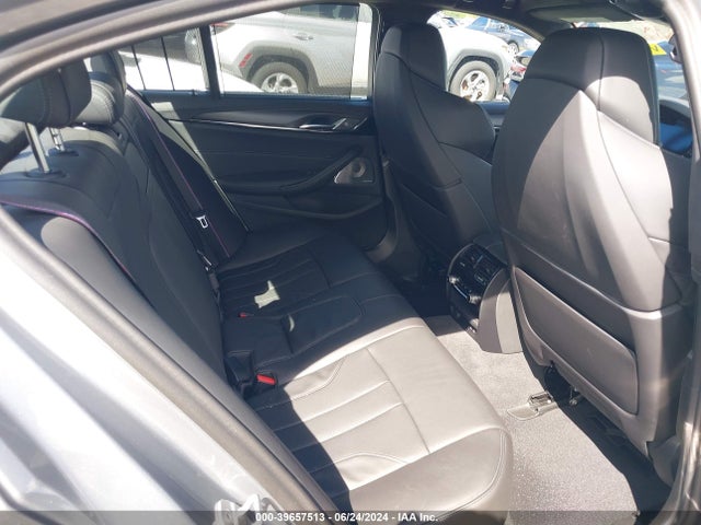 BMW M5 2023 WBS83CH05PCN67273 Image 8