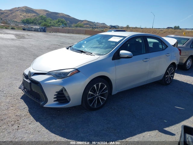 Toyota COROLLA SE 2017 5YFBURHE0HP707778 Image 2