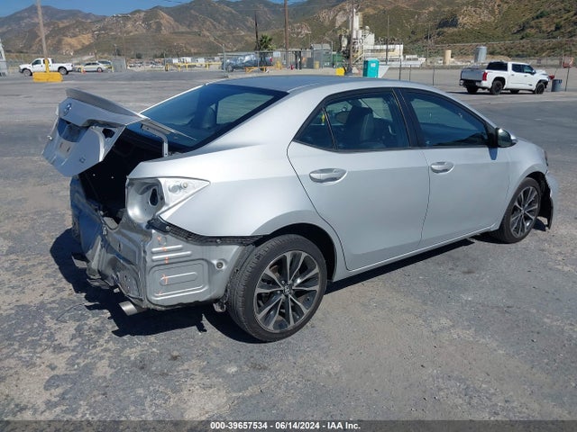 Toyota COROLLA SE 2017 5YFBURHE0HP707778 Image 4