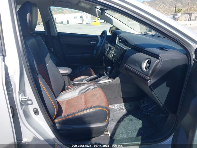 Toyota COROLLA SE 2017 5YFBURHE0HP707778 Image 5