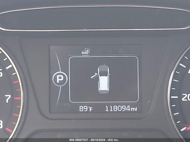 5XYPGDA54HG209050 KIA Sorento 3.3l Lx
