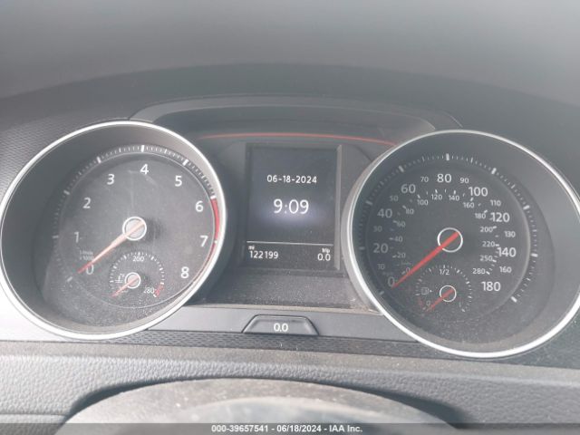 3VW5T7AU8FM061932 Volkswagen Golf Gti 2.0t Autobahn 4-door