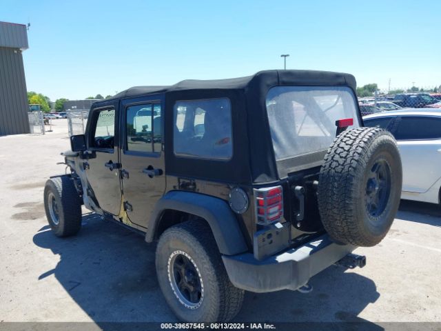 1C4BJWDGXGL311458 Jeep Wrangler Unlimited Sport
