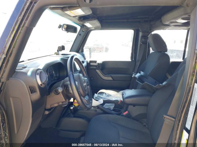 1C4BJWDGXGL311458 Jeep Wrangler Unlimited Sport