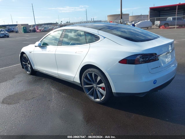 2016 TESLA MODEL S 5YJSA1E40GF137071 Photo 2