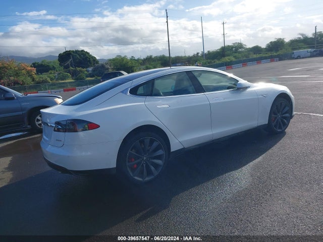 2016 TESLA MODEL S 5YJSA1E40GF137071 Photo 3