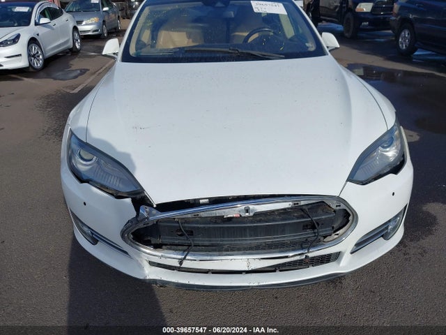 2016 TESLA MODEL S 5YJSA1E40GF137071 Photo 5