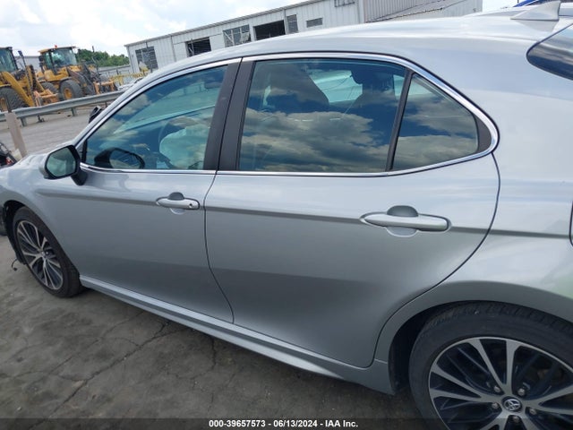 Toyota CAMRY SE 2020 4T1G11AK2LU311522 Image 14