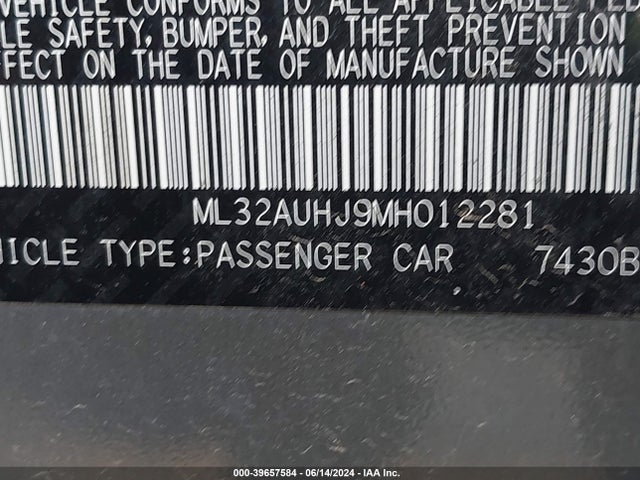 ML32AUHJ9MH012281 Mitsubishi Mirage Carbonite Edition/es/le