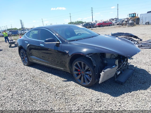 Tesla Model S 90d/p100d/p85d/p90d 2016 5YJSA1E46GF168180 Image 1