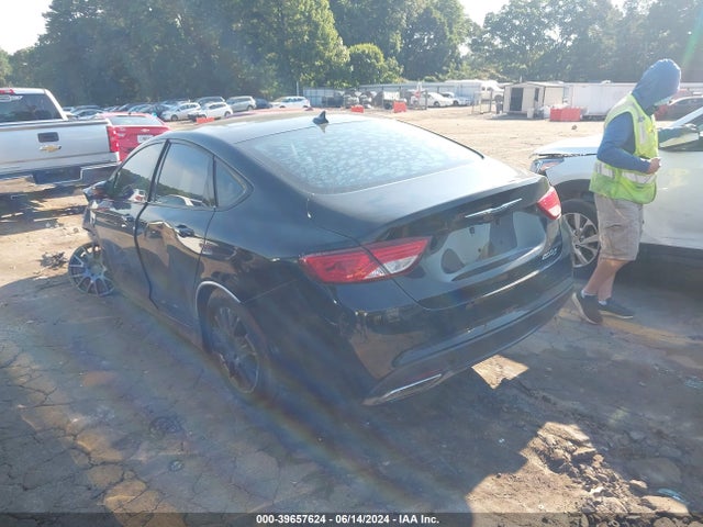 1C3CCCBG6FN573033 Chrysler 200 S