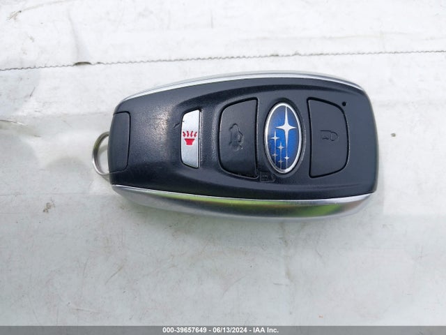 JF2GTANC9L8233347 Subaru Crosstrek Limited