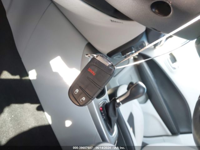 3C4NJCBB8HT652964 Jeep New Compass Latitude Fwd