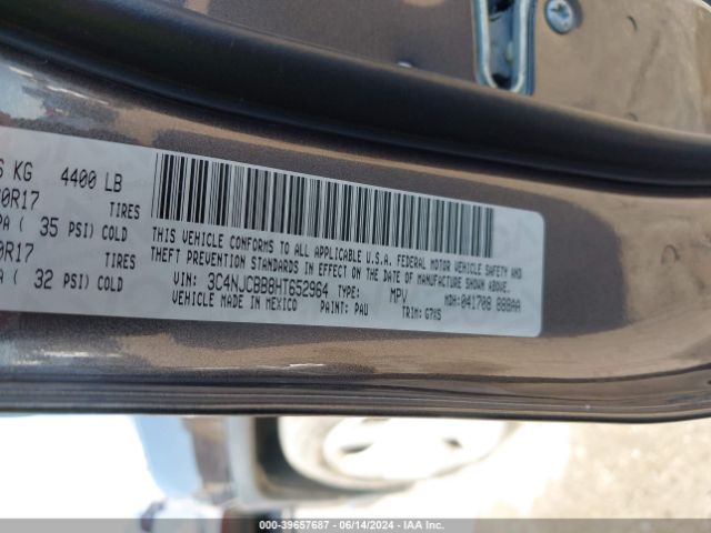 3C4NJCBB8HT652964 Jeep New Compass Latitude Fwd