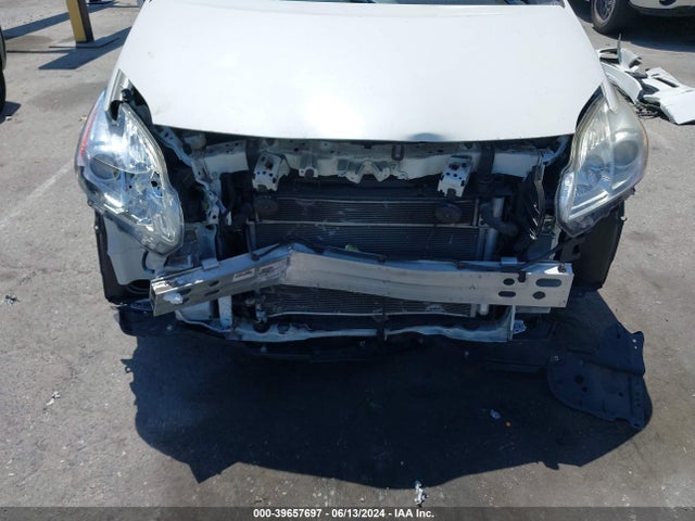 JTDKN3DU5F0426784 Toyota Prius Persona Series Special Edition