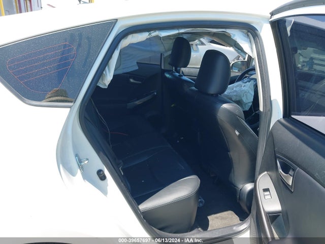 JTDKN3DU5F0426784 Toyota Prius Persona Series Special Edition