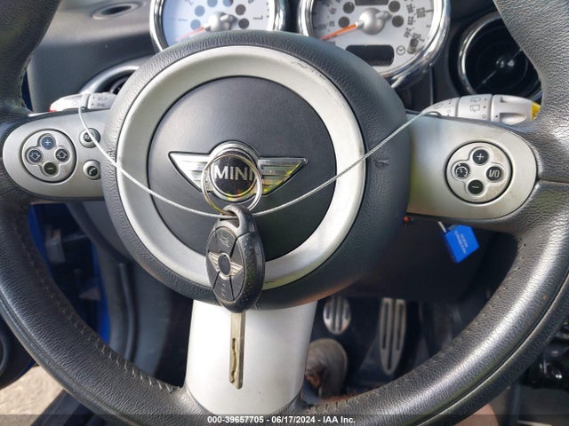 2006 MINI COOPER S WMWRE33566TL20557 Photo 10