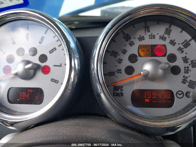 2006 MINI COOPER S WMWRE33566TL20557 Photo 6