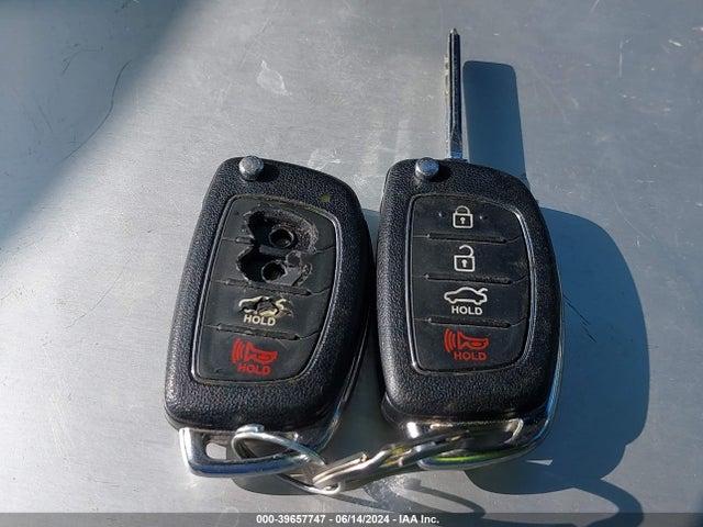 Hyundai SONATA SE 2016 5NPE24AF6GH315988 Image 11