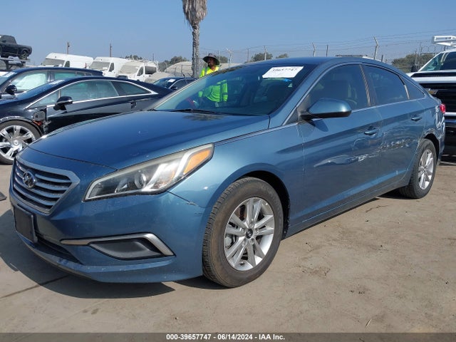 Hyundai SONATA SE 2016 5NPE24AF6GH315988 Image 2