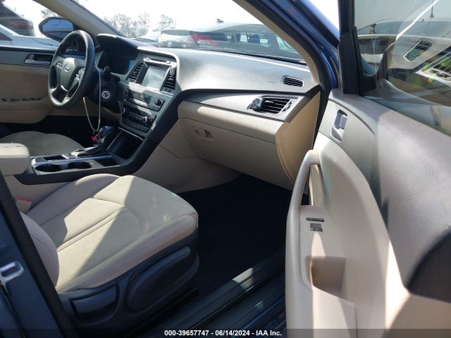 Hyundai SONATA SE 2016 5NPE24AF6GH315988 Image 5