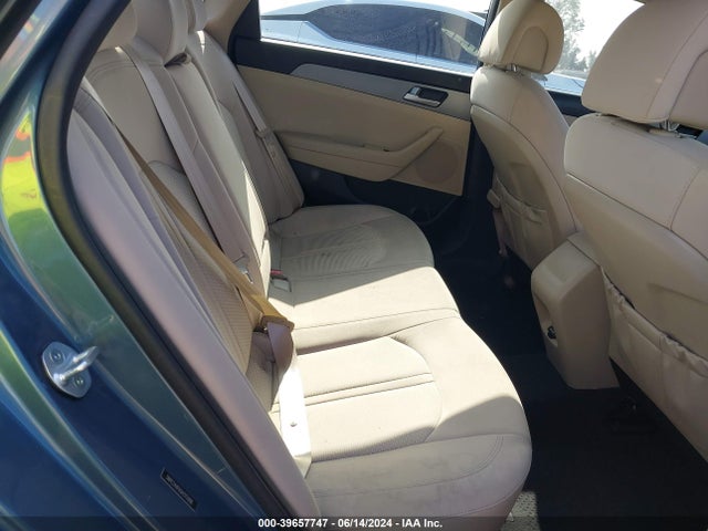 Hyundai SONATA SE 2016 5NPE24AF6GH315988 Image 8