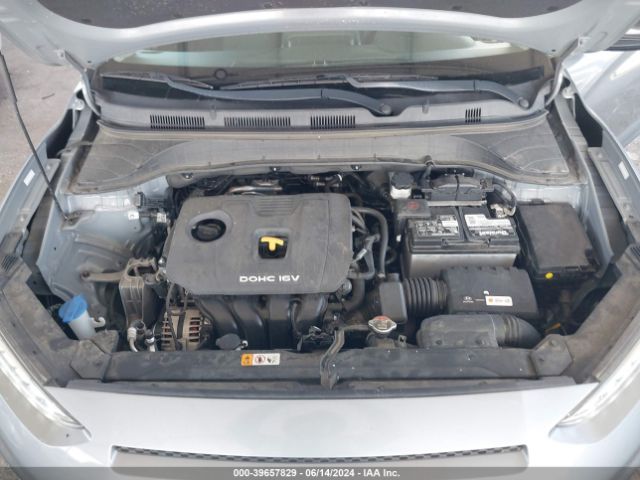 KM8K22AA2JU133676 Hyundai Kona Sel
