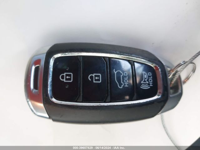 KM8K22AA2JU133676 Hyundai Kona Sel
