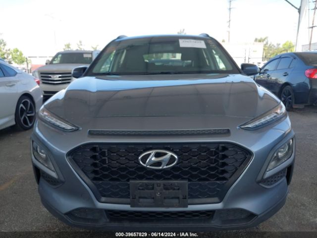KM8K22AA2JU133676 Hyundai Kona Sel