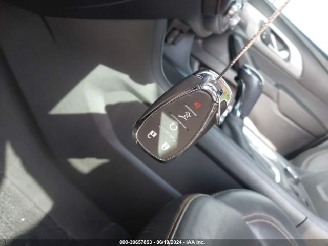 1GNERKKW7JJ271181 Chevrolet Traverse Premier