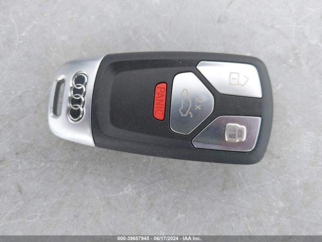 WAUTNAF5XKA029460 Audi A5 45 Premium