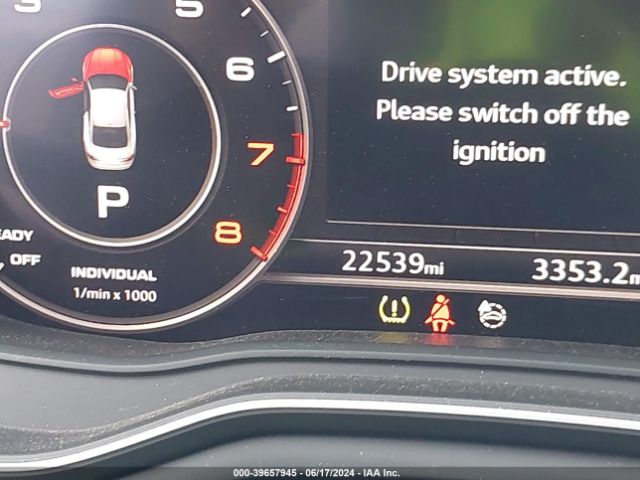 WAUTNAF5XKA029460 Audi A5 45 Premium